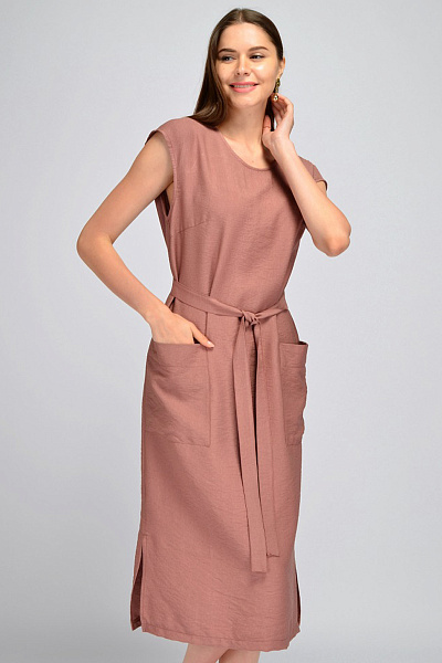 Платье кофейного цвета длины миди с карманами и поясом