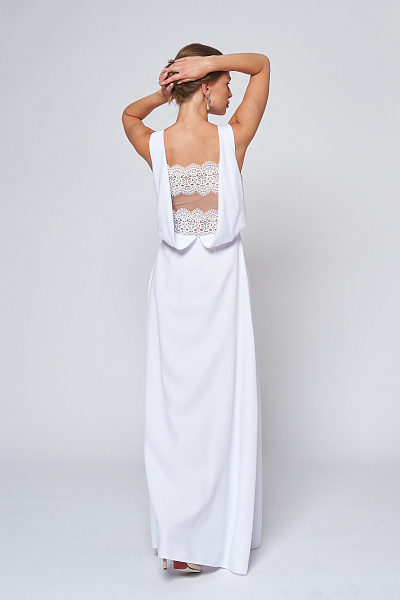 Платье белое длины макси без рукавов с кружевной вставкой на спине