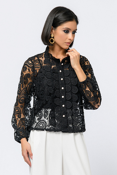 Блуза гипюровая черного цвета на пуговицах с длинными рукавами